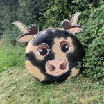 Palette and Pasture Round Bale Trail Bull